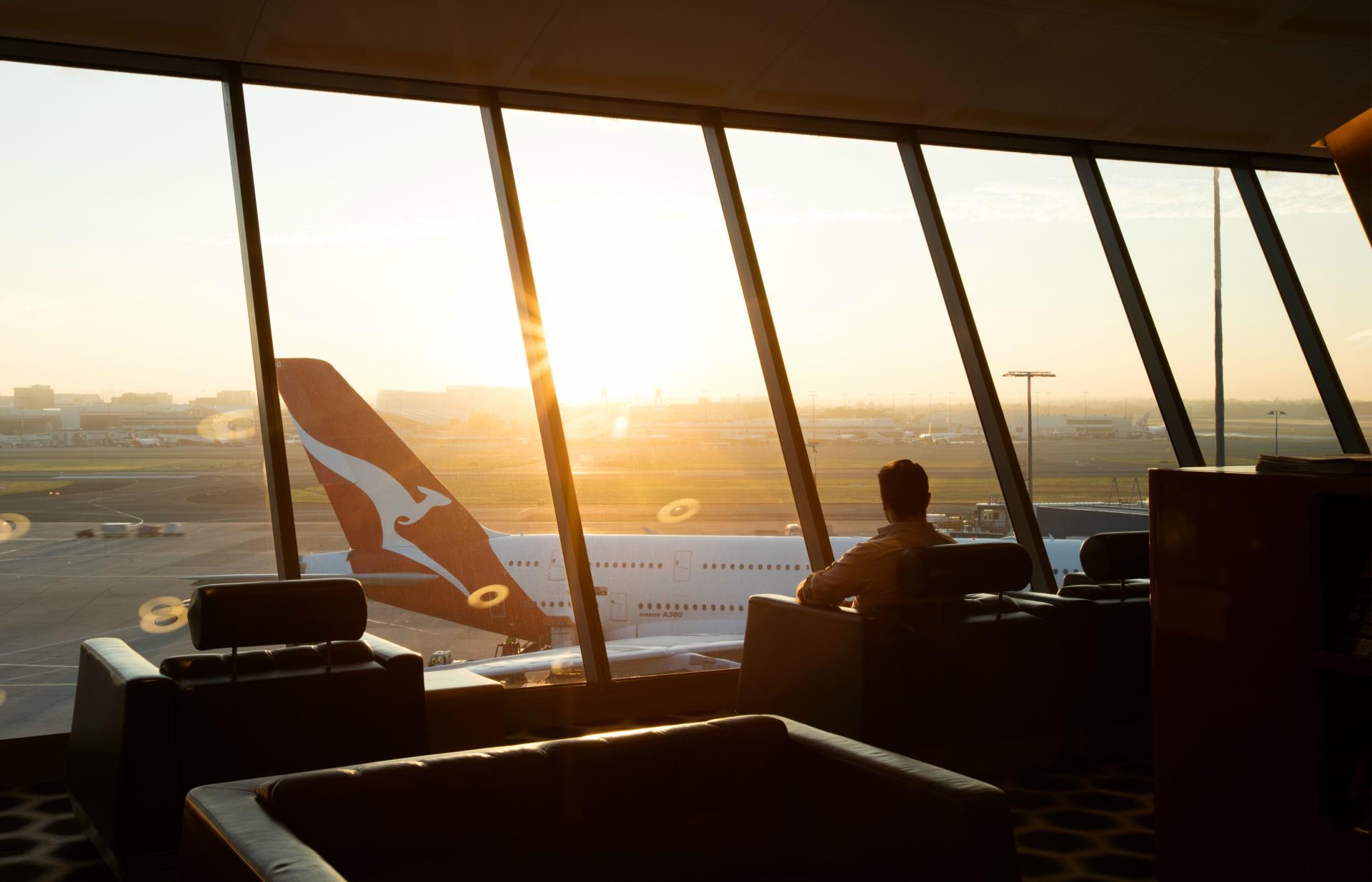 Qantas y Emirates confirman alianza hasta 2023