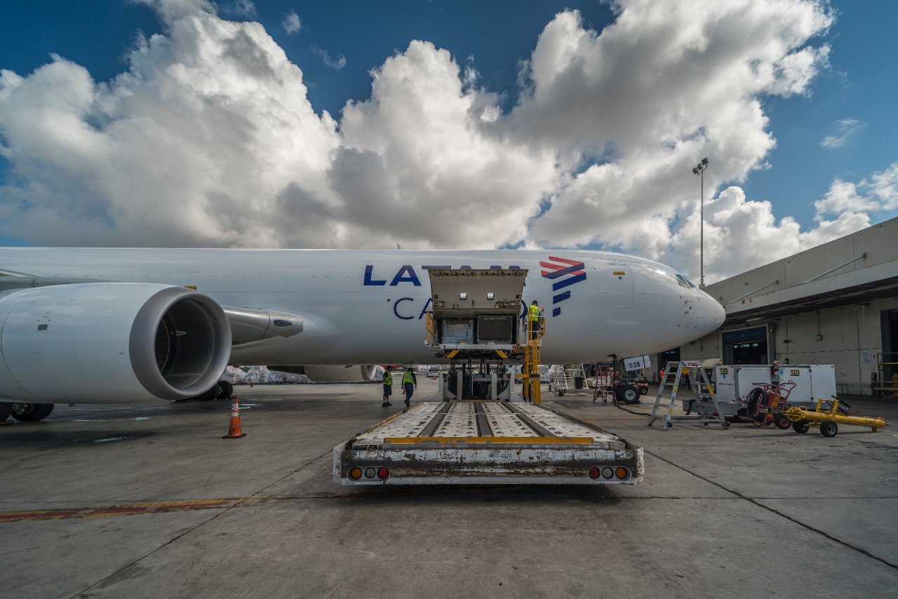 Transporte aéreo de carga en Latinoamérica, el más afectado | Aviación 21