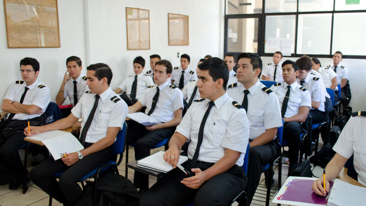Quieres ser piloto aviador? CIIASA ya publicó su convocatoria | Aviación 21