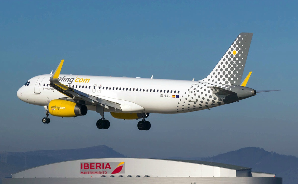 Deportación en Vueling desata manifestaciones en España