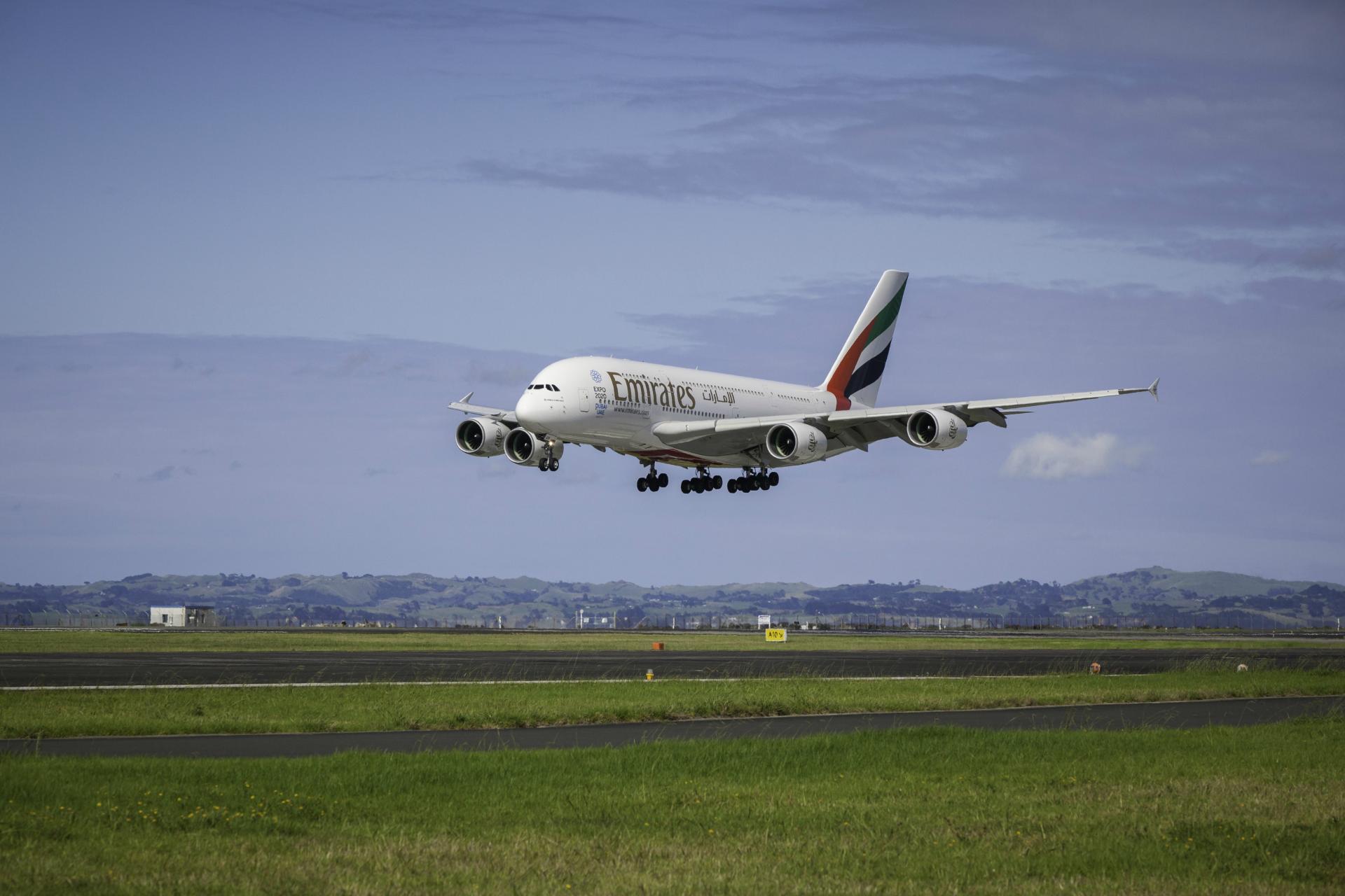 Emirates operará ruta Dubái-Barcelona-CDMX