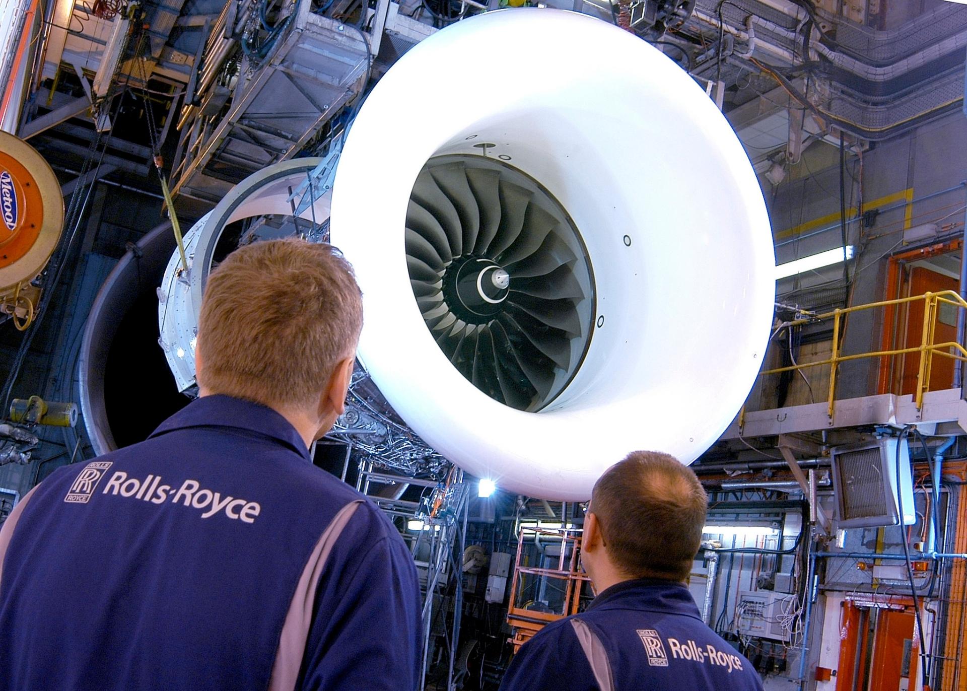 Suspenderá Rolls-Royce división aeroespacial civil 2 semanas 
