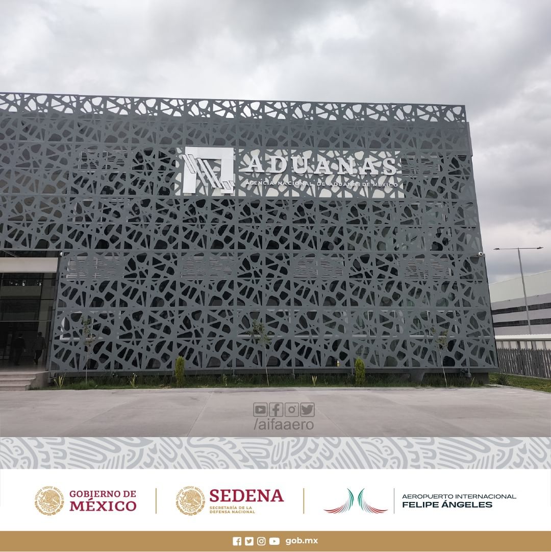 Insiste SICT en llevar todos los vuelos cargueros al AIFA