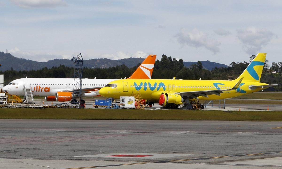 Entran Viva y Ultra Air en proceso de reestructuración