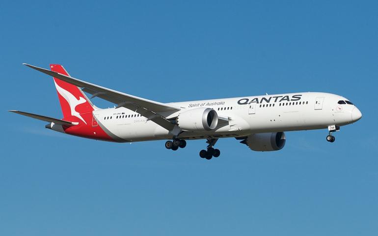 Pide Qantas 24 aviones de Boeing y Airbus