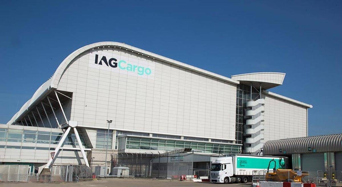 Caen ingresos de IAG Cargo por disminución de tarifas