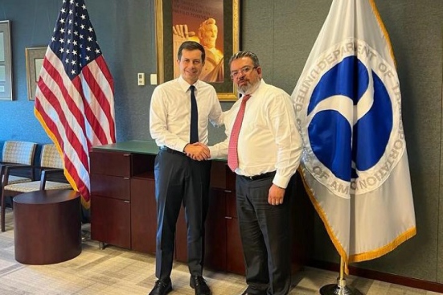 Sostienen México y EU reunión sobre aviación y transporte