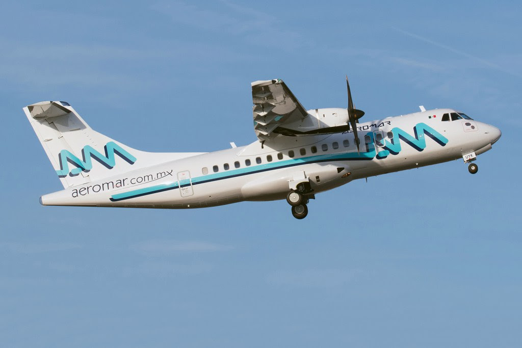 Faltan 30 sobrecargos de Aeromar para ser contratados en otras aerolíneas