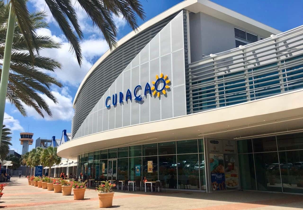 Obtiene Aeropuerto de Curazao el Nivel 2 de reducción de carbono