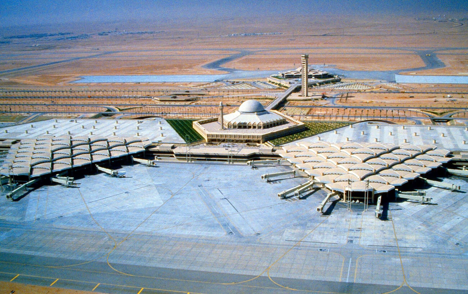 Alcanza Aeropuerto Rey Khalid Nivel 4 de Acreditación de Carbono