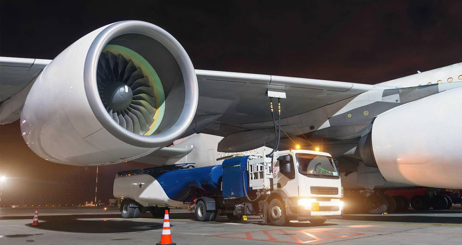 Aumenta consumo de combustible en aerolíneas de EU en marzo