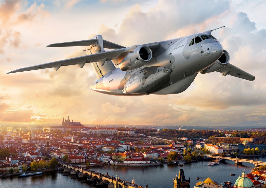 Finaliza Embraer gira en EU con el avión KC-390 Millennium