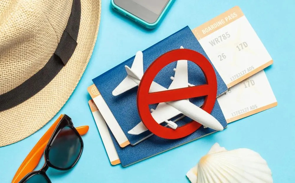 Favorece a aerolíneas y viajeros la sobreventa de boletos: IATA